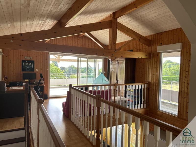 Maison de bois - 155 m² - 5 pièces