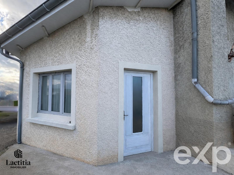 Local d'activités - 297 m²