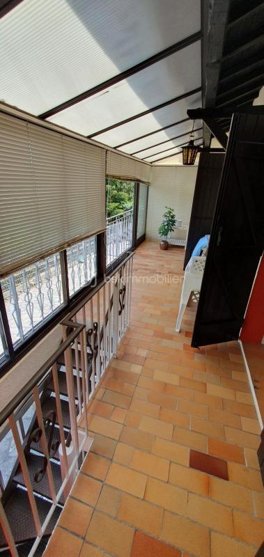 Villa - 179 m² - 6 pièces