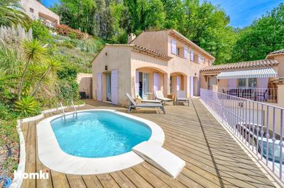 Villa - 135 m² - 6 pièces