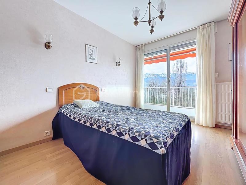 Appartement - 91 m² - 4 pièces