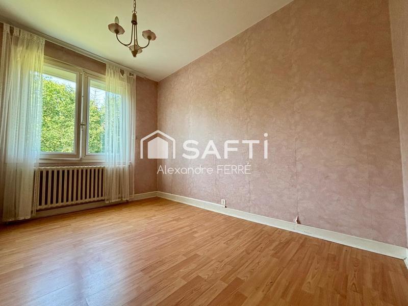 Maison - 90 m² - 4 pièces