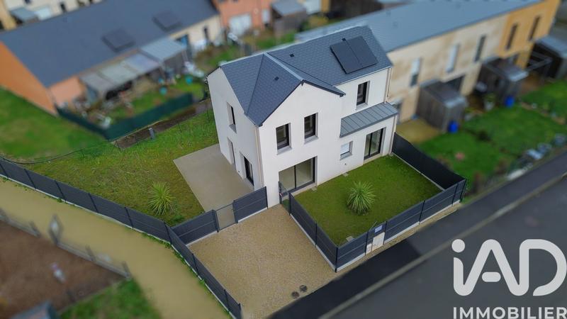 Maison - 82 m² - 4 pièces