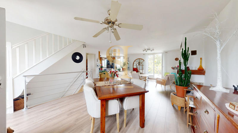 Maison - 153 m² - 5 pièces