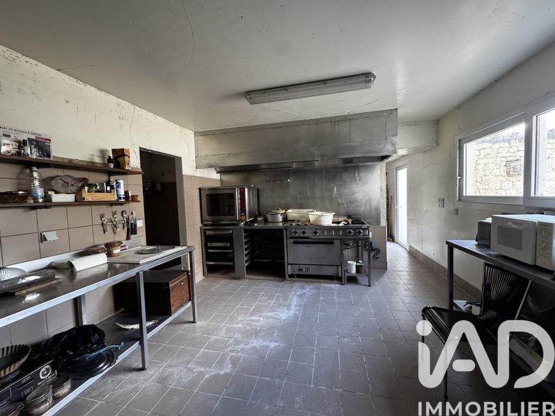 Maison - 306 m² - 9 pièces