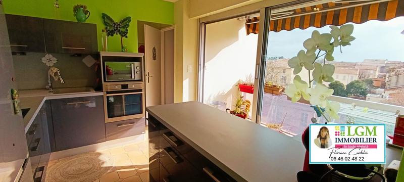 Appartement - 80 m² - 3 pièces