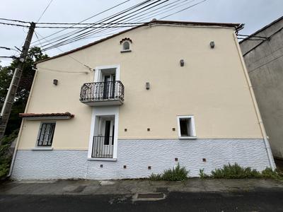 Maison traditionnelle - 80 m² - 5 pièces