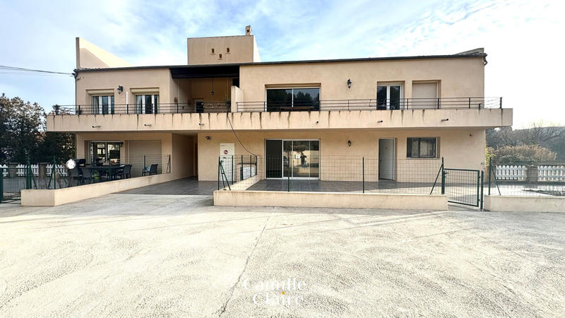 Appartement - 120 m² - 5 pièces