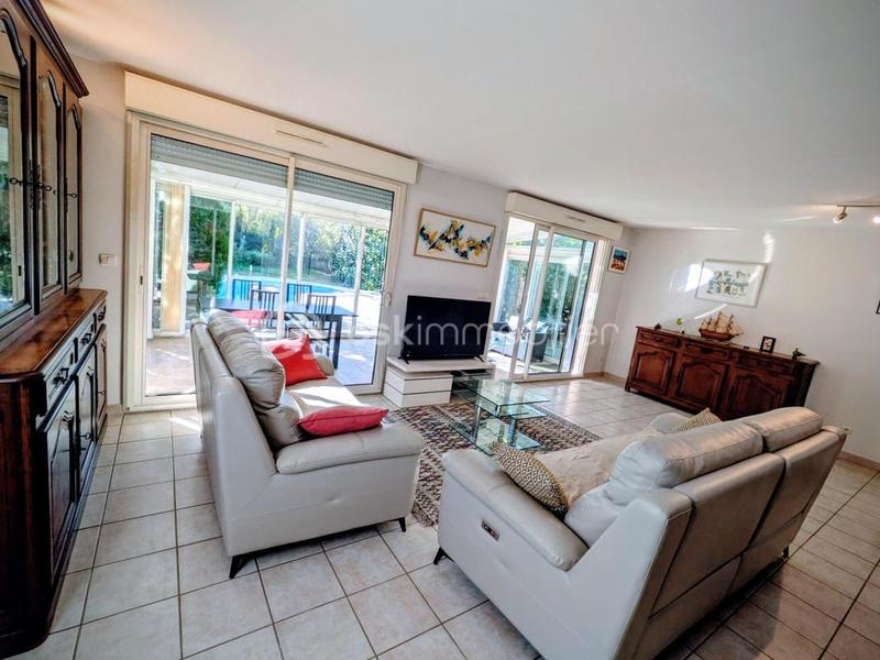 Maison - 148 m² - 7 pièces