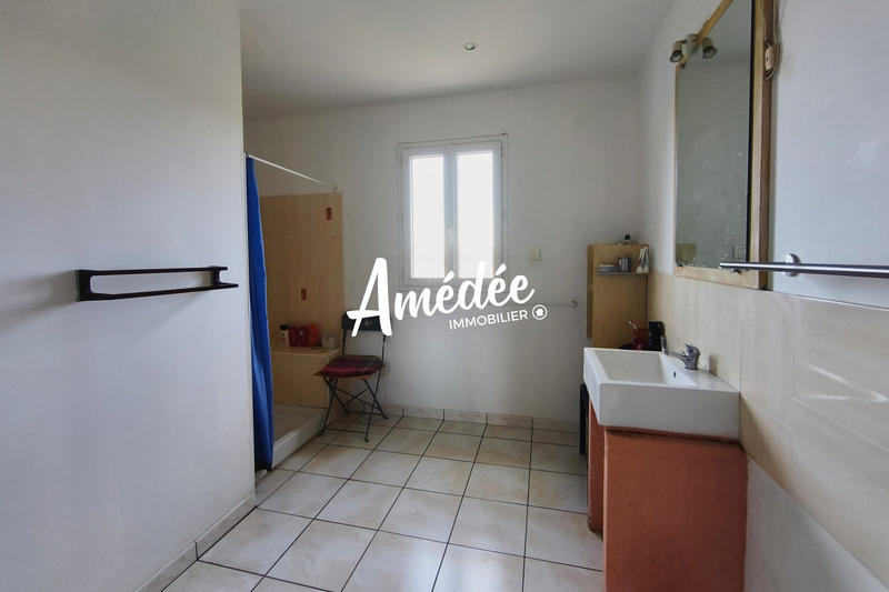 Maison - 93 m² - 4 pièces