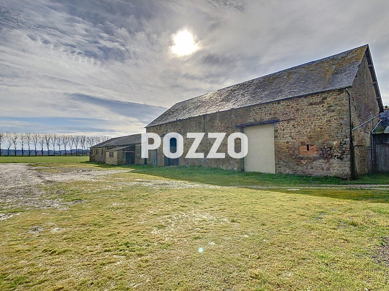 Maison - 260 m² - 11 pièces