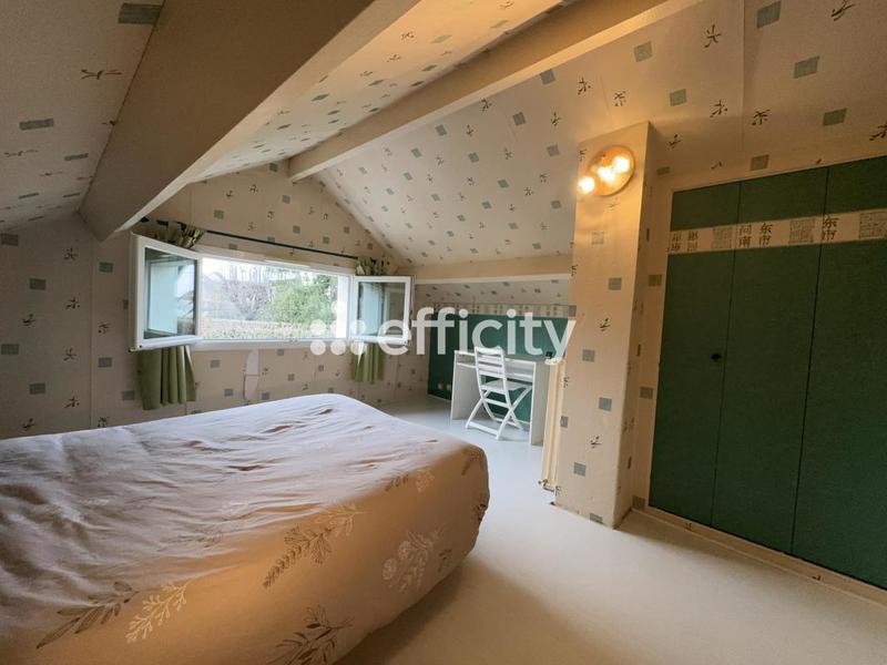 Pavillon - 157 m² - 6 pièces