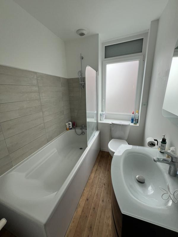 Maison - 110 m² - 6 pièces