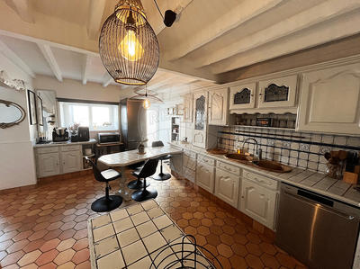 Maison - 166 m² - 6 pièces