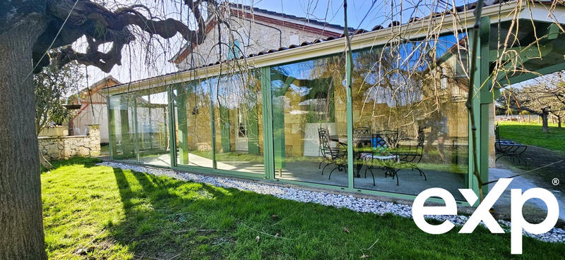 Maison - 140 m² - 4 pièces