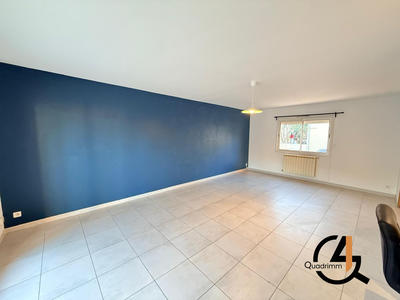 Maison - 111 m² - 5 pièces