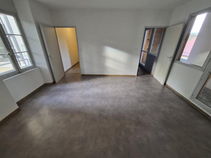 Appartement - 105 m² - 5 pièces