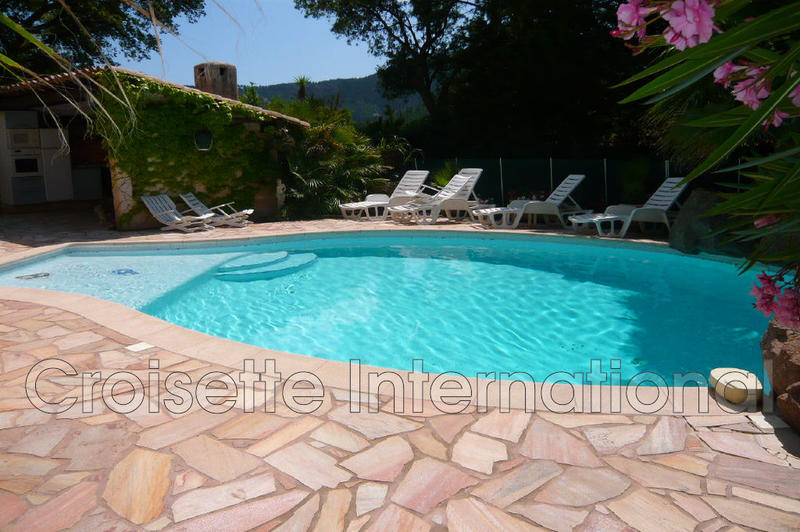 Bastide - 302 m² - 8 pièces