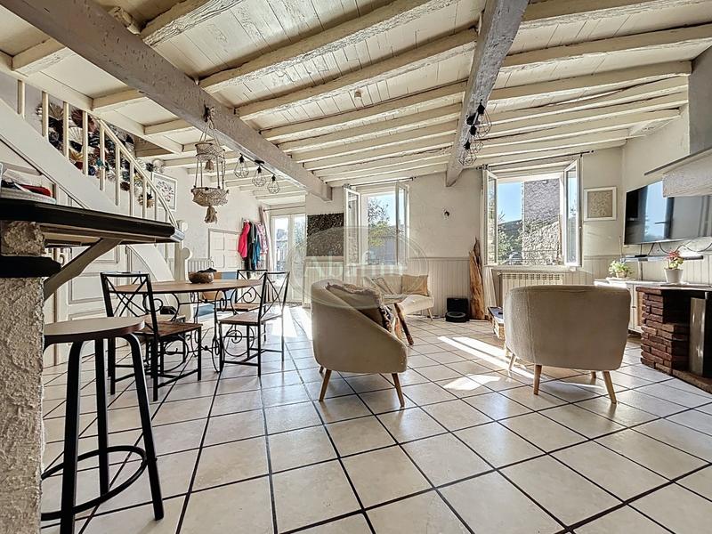 Maison - 150 m² - 4 pièces