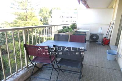 Appartement - 77 m² - 3 pièces