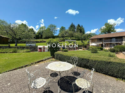 Maison ancienne - 155 m² - 6 pièces