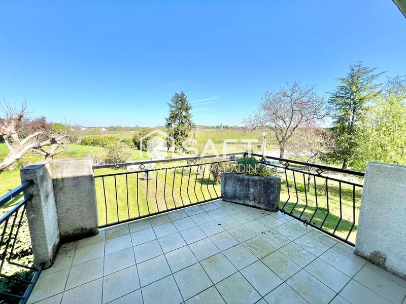 Maison - 135 m² - 7 pièces