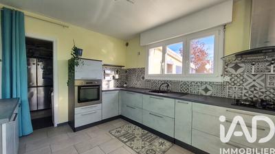 Maison - 141 m² - 5 pièces