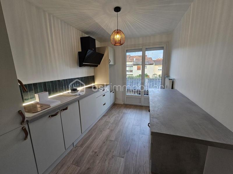 Appartement - 74 m² - 3 pièces