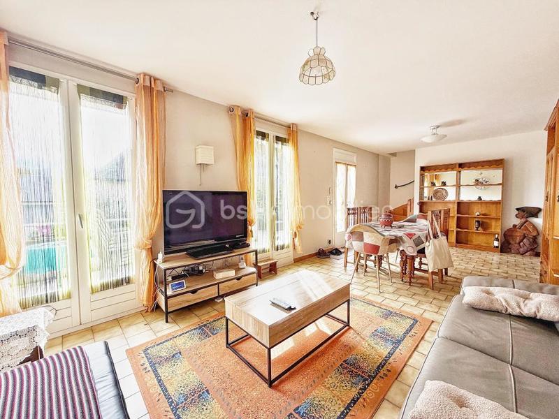 Maison - 135 m² - 6 pièces