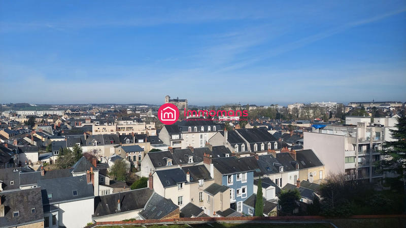 Appartement - 102 m² - 4 pièces