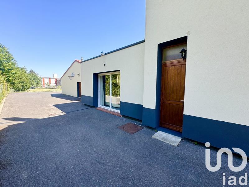 Maison - 165 m² - 9 pièces