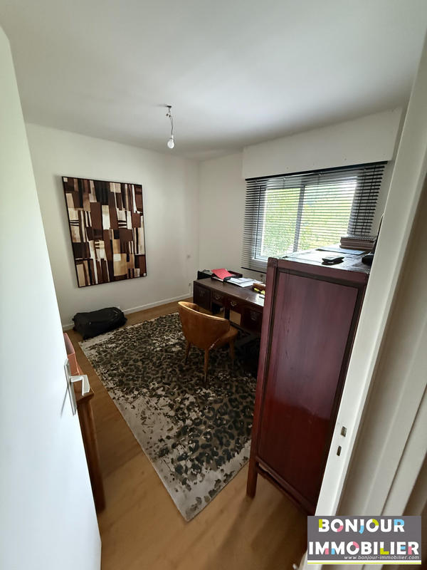 Appartement - 90 m² - 4 pièces