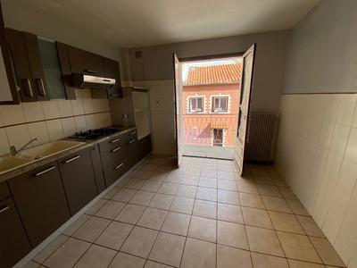 Appartement - 84 m² - 4 pièces