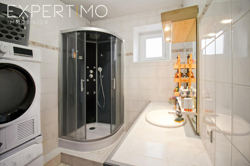 Appartement - 84 m² - 3 pièces