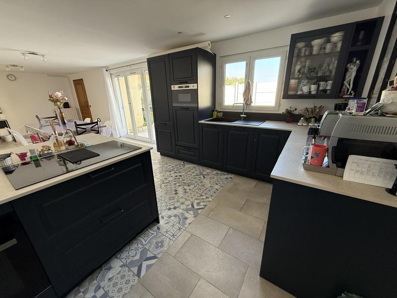 Maison - 145 m² - 5 pièces