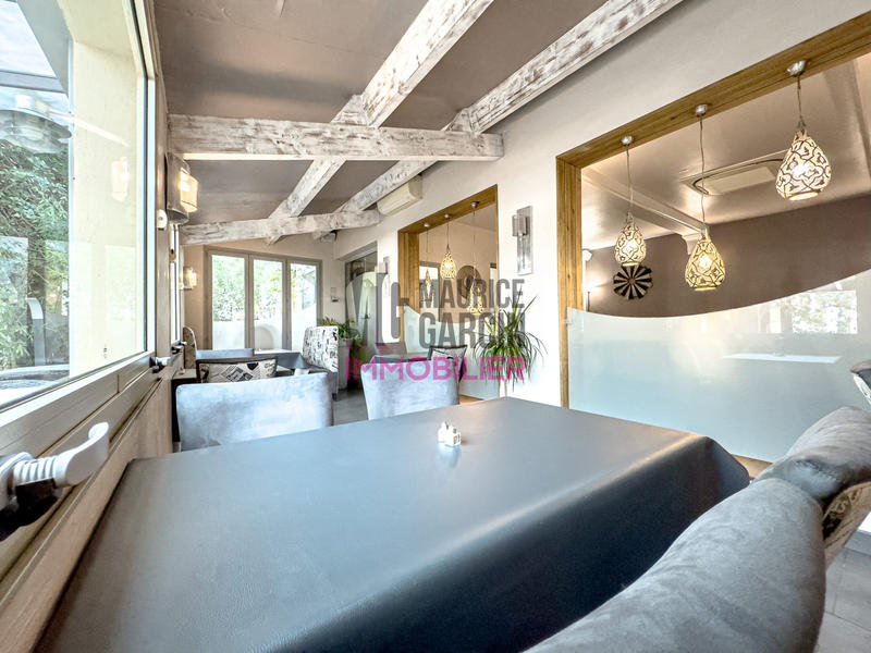 Fonds de commerce - Hôtellerie / Restauration - 220 m²