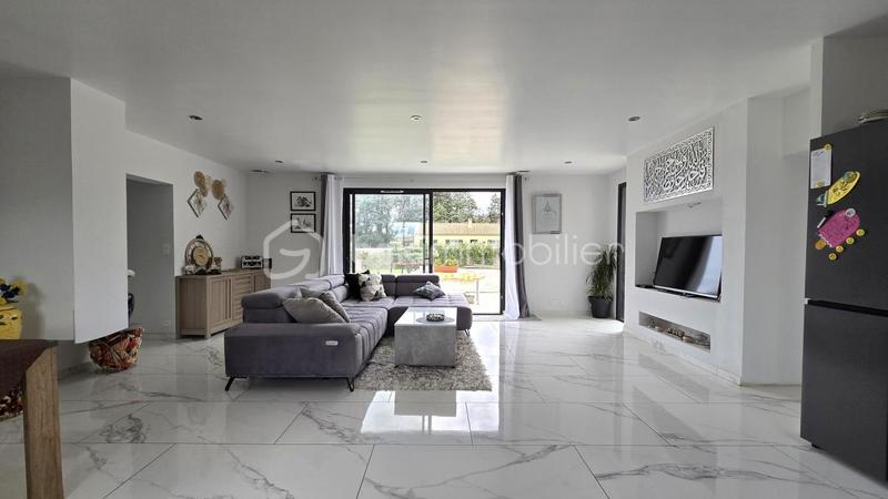 Villa - 188 m² - 6 pièces