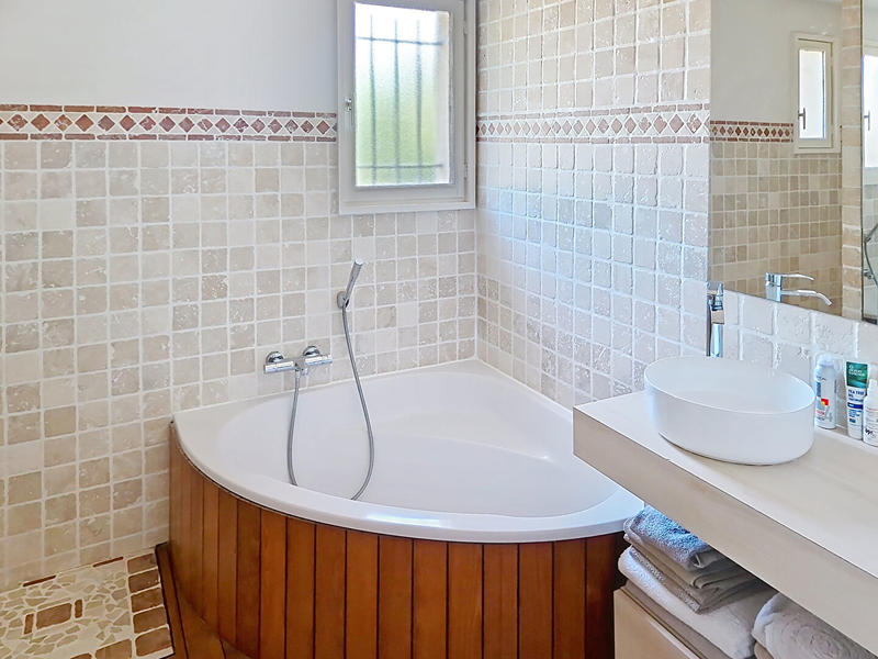 Maison - 177 m² - 7 pièces