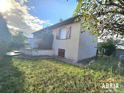 Maison - 140 m² - 7 pièces