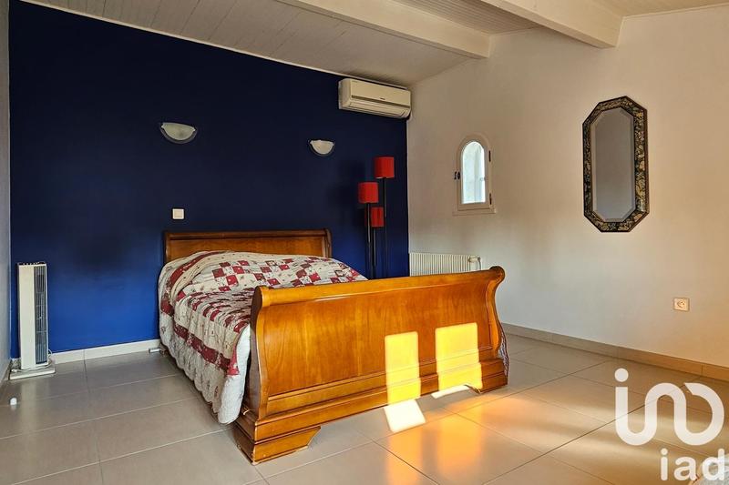 Maison - 220 m² - 9 pièces