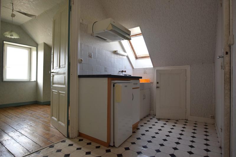 Maison - 300 m² - 15 pièces