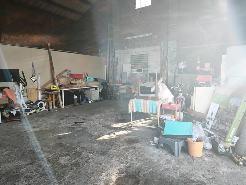 Local d'activité / Entrepôt - 1 pièce