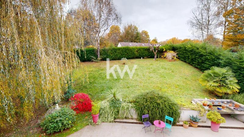 Maison - 178 m² - 6 pièces