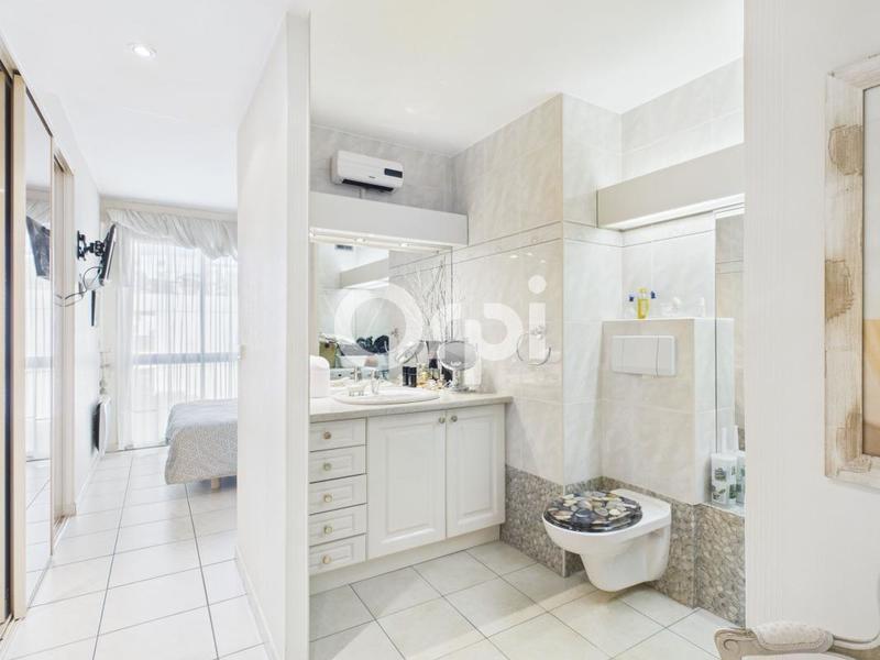 Appartement - 96 m² - 4 pièces