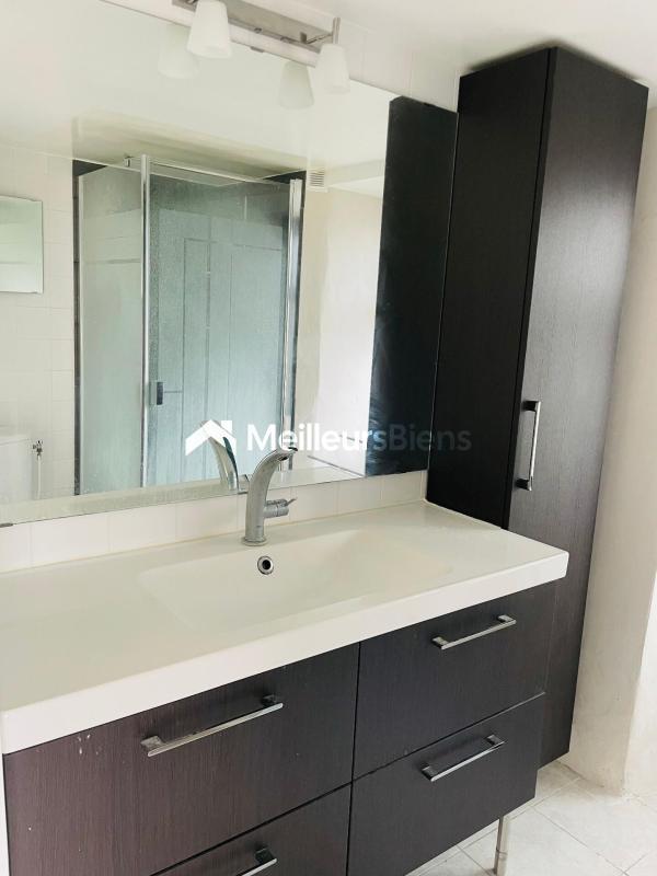 Maison de village - 80 m² - 3 pièces