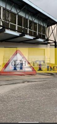 Entrepôt - 1 410 m²