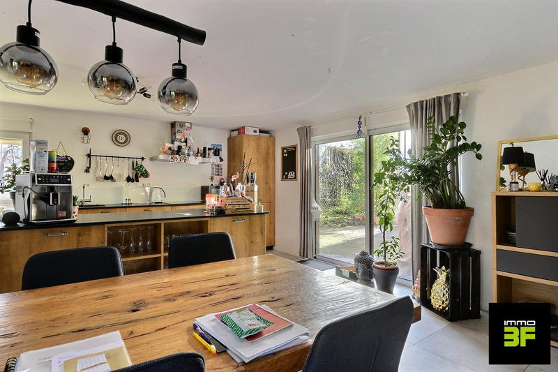 Maison - 135 m² - 5 pièces