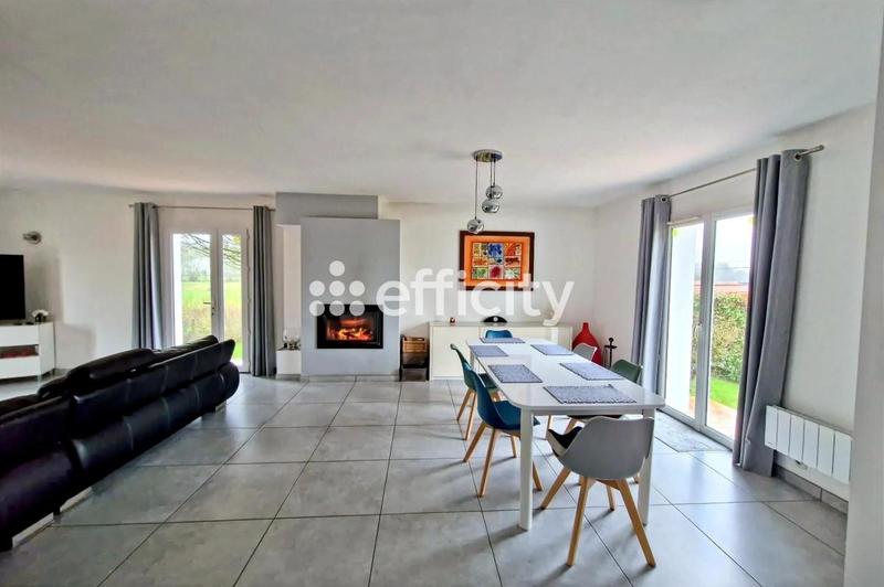 Maison - 139 m² - 6 pièces