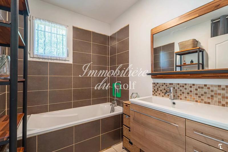 Villa - 122 m² - 5 pièces