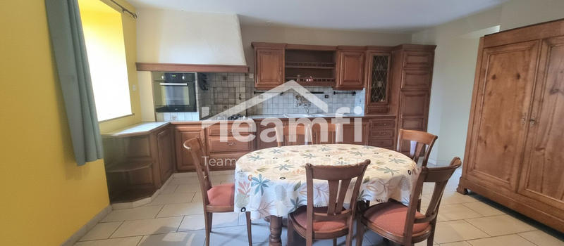 Maison - 164 m² - 6 pièces